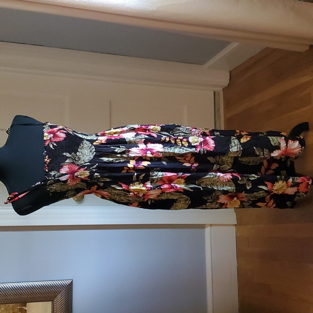 Authentic Hawiian sun dress,small-medium